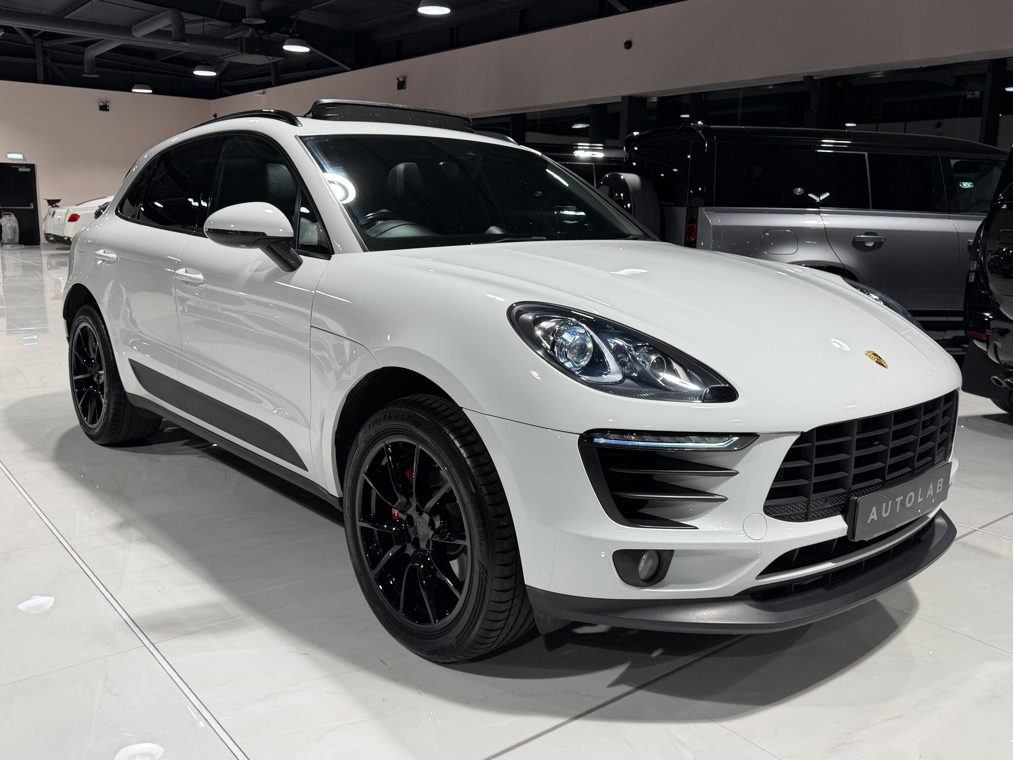 Porsche Macan 2.0T SUV 5dr Petrol PDK 4WD Euro 6 (s/s) (252 ps)